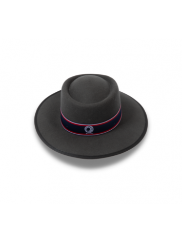 Formal Hat Style B - QASMT